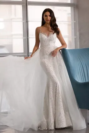 Breathtaking White Wedding Dress