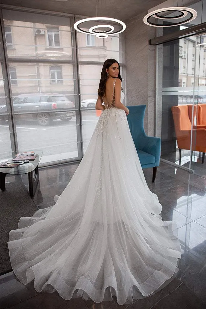 Breathtaking White Wedding Dress