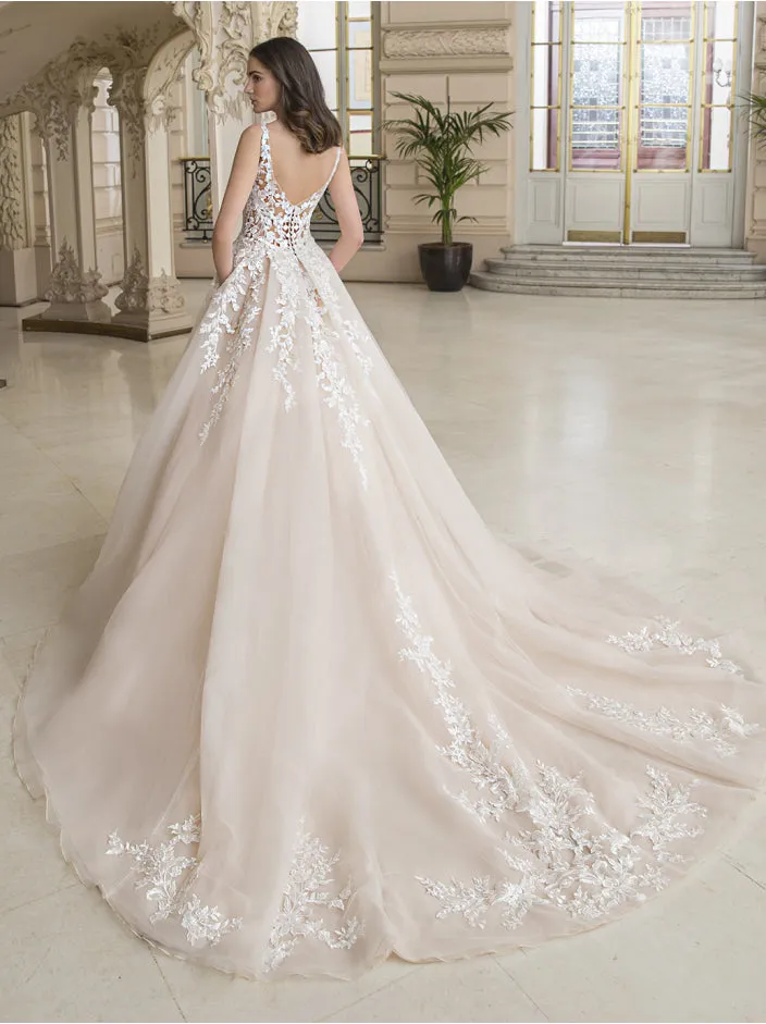 Fabulous White Wedding Dress